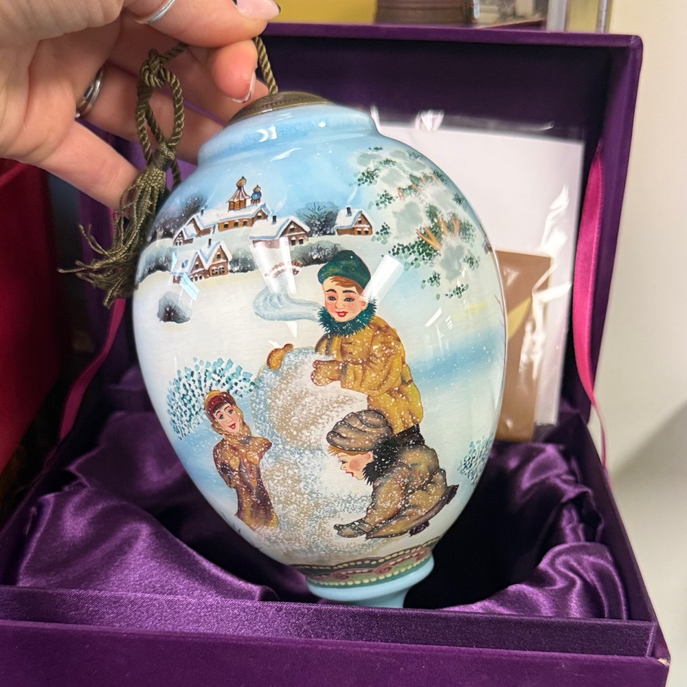 Neqwa Debrehkt Hand-Painted Holiday Ornament - Winter Scene children playing 279